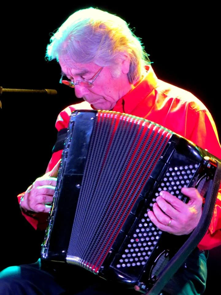 Raúl Barboza
